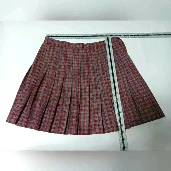 Vintage 90's Y2K Pleated plaid Mini Skirt Spring  Street. Ladies size 11 - Picture 3 of 6